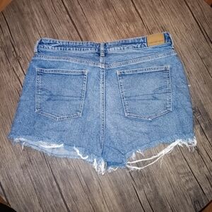American Eagle "Mom" Jean Shorts Sz 14